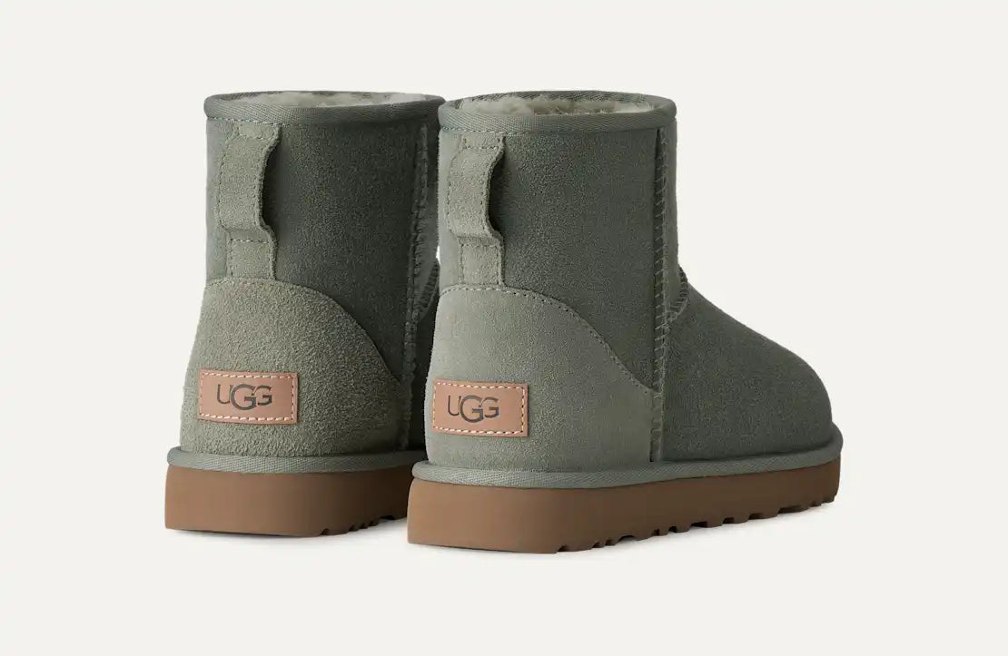 Ugg classic mini 2 boot